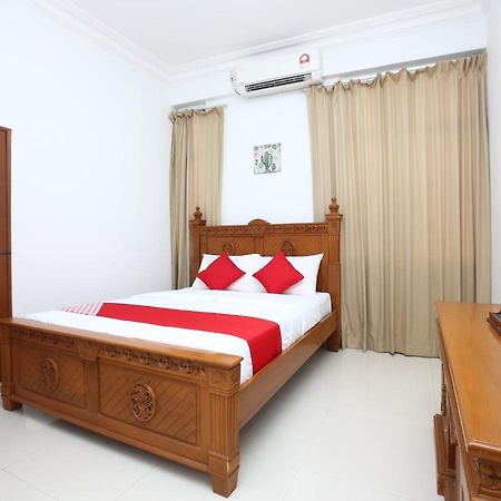 Super Oyo 89435 Nusantara Group Hotel Jertih Exterior foto